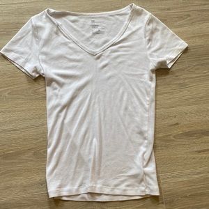 white v neck tee